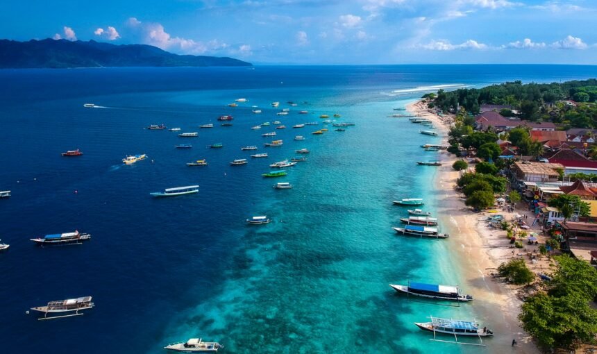 Lombok, Pulau yang Sedang “Menjaga Sunyinya” di Tengah Sorotan Dunia